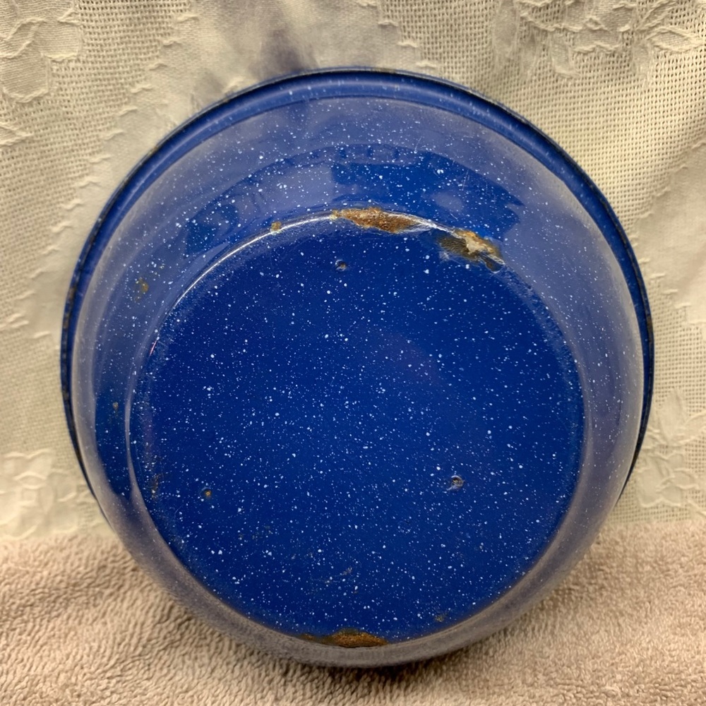 Vtg 3 piece Enamel Dishes Set - Picture 4 of 11